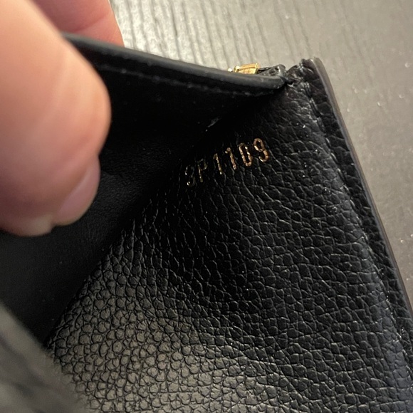 Louis Vuitton Pallas Wallet NM Monogram Canvas and Calfskin Compact Wallet - Picture 8 of 11